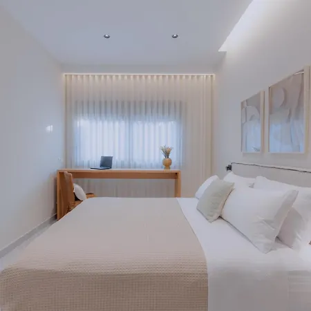 Dione 2 Luxury 2-bedrooms *